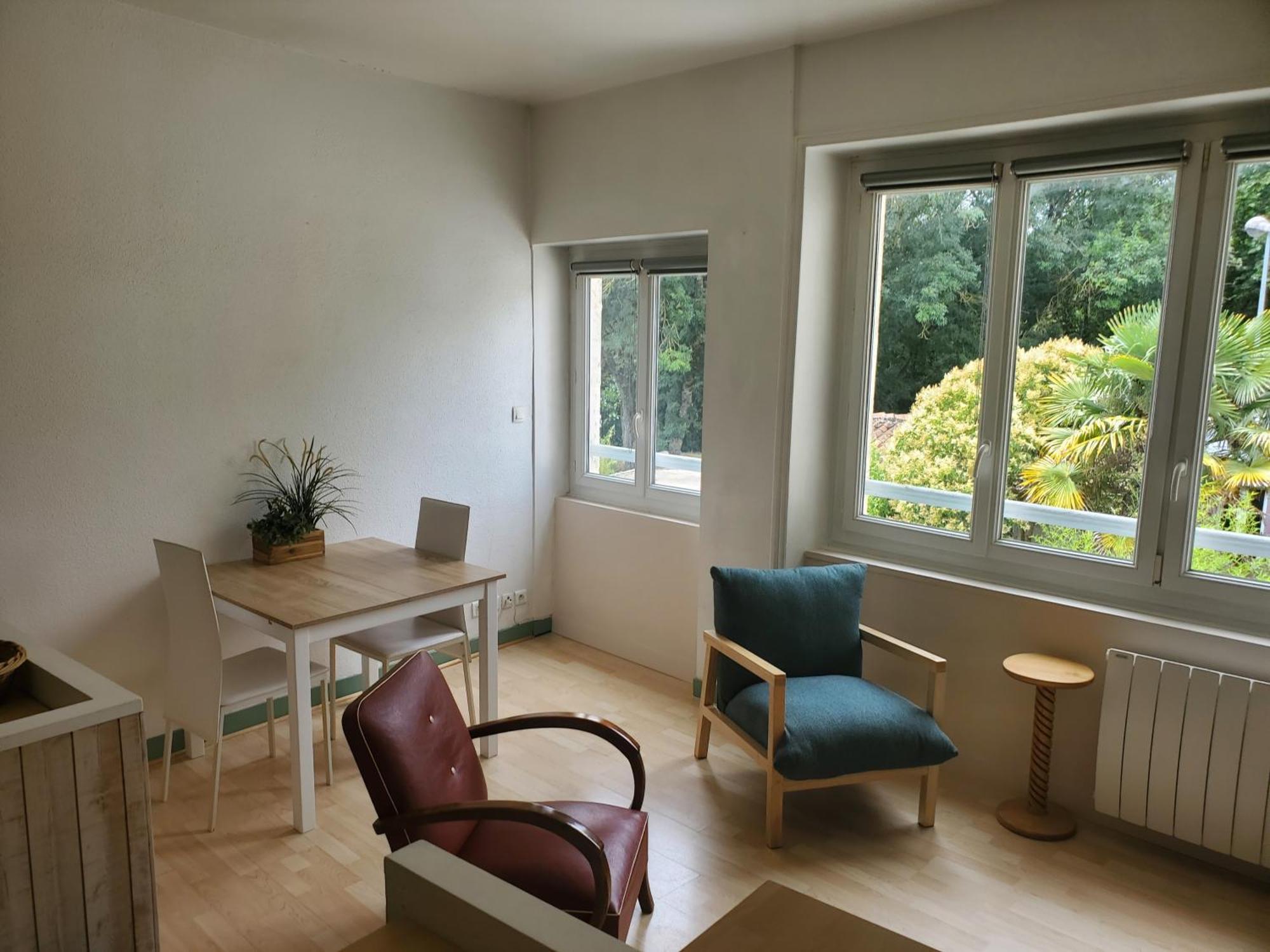 L'Appart Sur Jardin 42M2 Tres Calme La Rochelle  Exterior photo